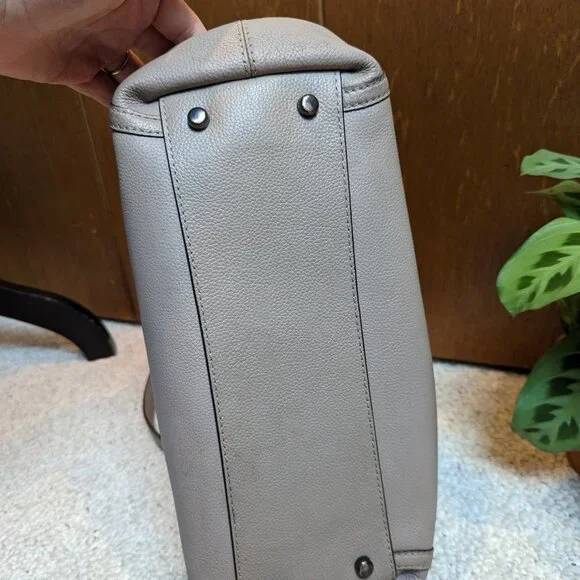 *Rare Color* Coach Stone Turn Lock Edie Shoulder Bag - Picture 8 of 13